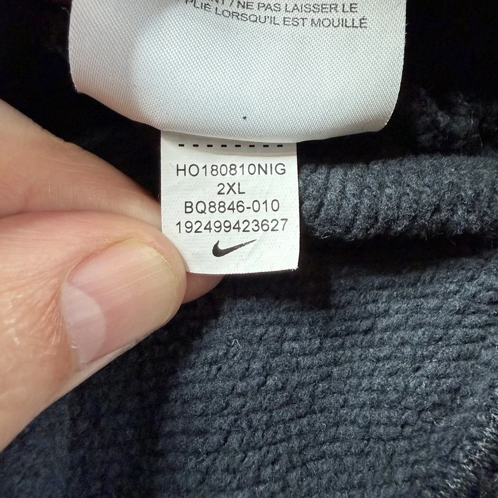 Nike women sweatshirt